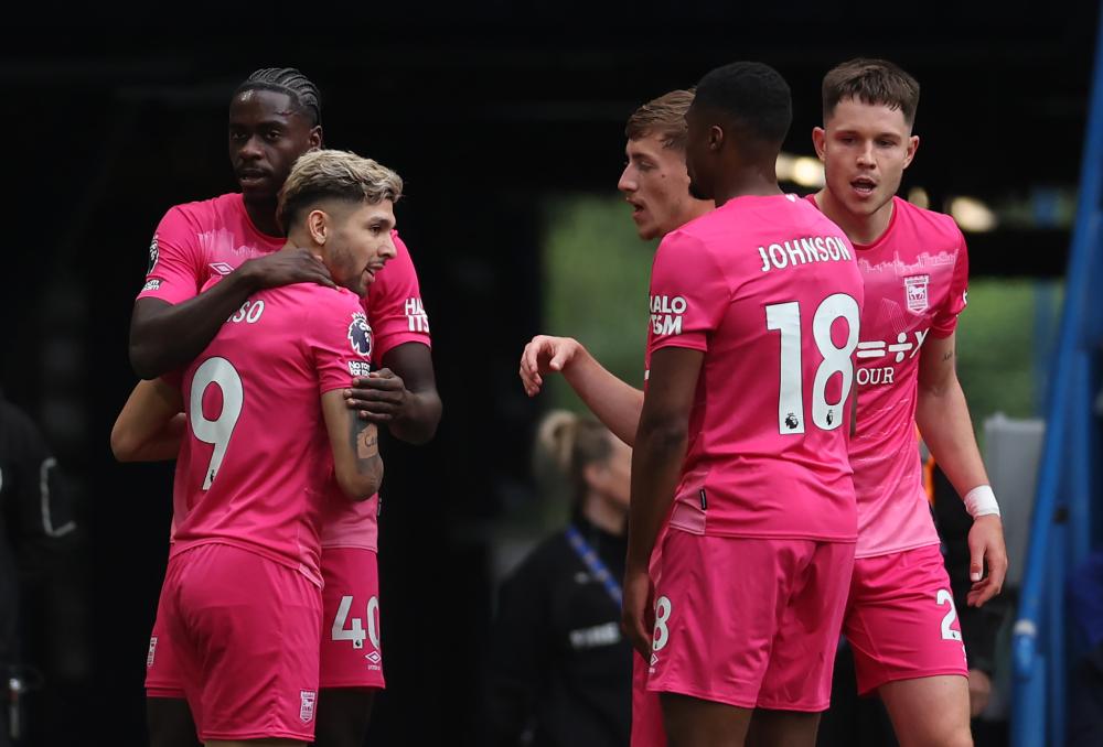 禁区内寻找 禁区内寻找